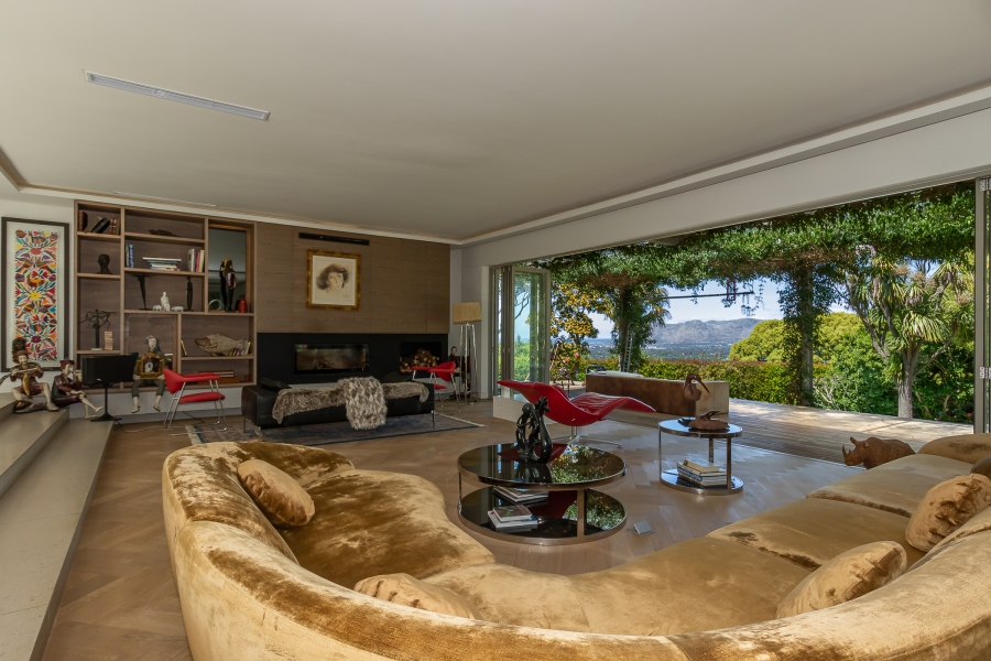 4 Bedroom Property for Sale in Bishopscourt Western Cape